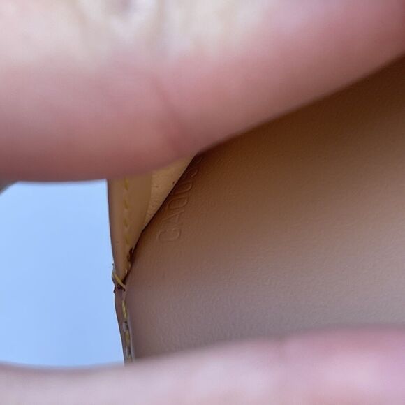 Louis Vuitton Murakami Multi-Color White Leather Agenda PM Diary Passport Holder - Picture 7 of 7